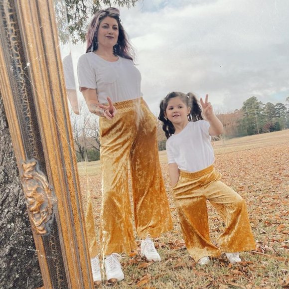 A New Day Pants Mid-Rise Wide Leg Ankle Velvet Pull-On - Picture 4 of 4